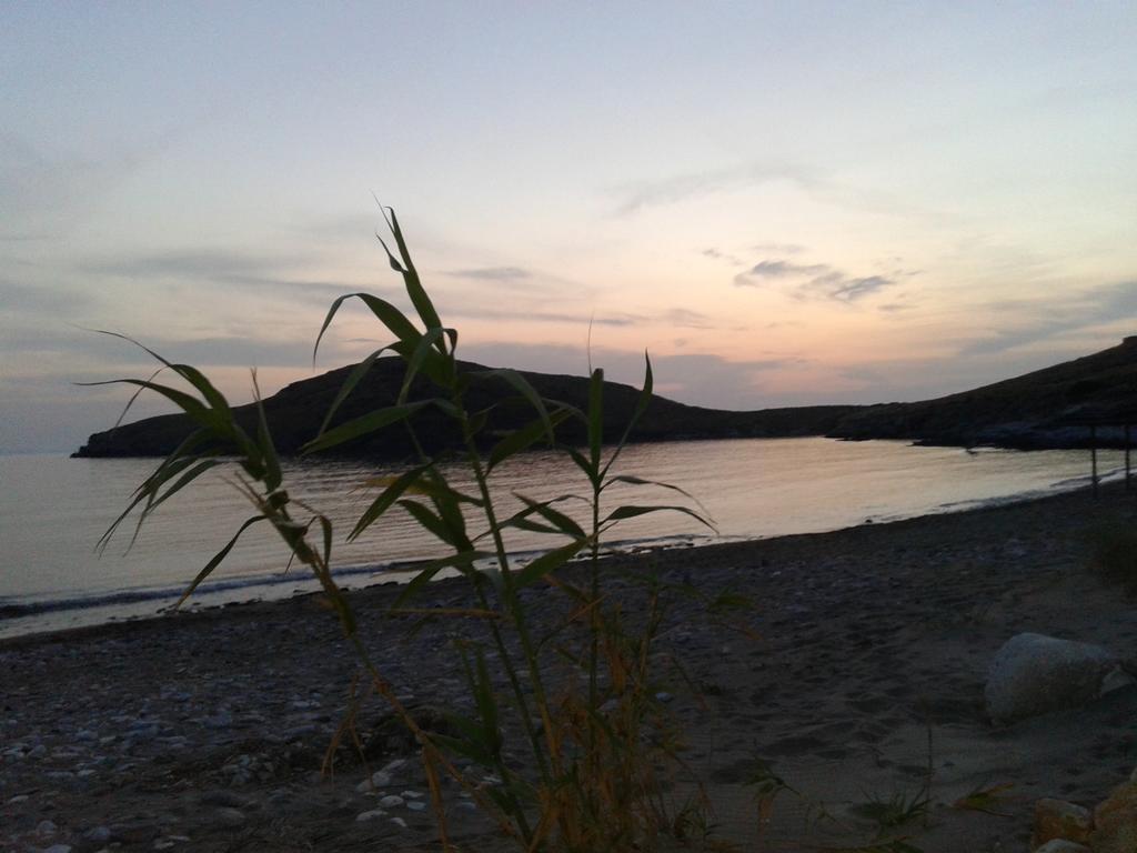 Tramonto Nel Delfini Apartment Kini Exterior photo